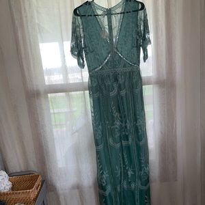 Pinkblush Maxi Dress Lace, Sage Green, Size M